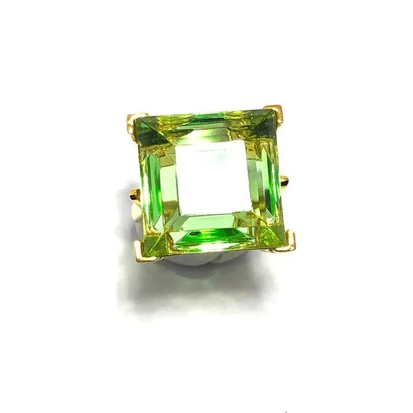 KENNETH JAY LANE, CLEAR CRYSTAL SQUARE STATEMENT RING - Picture 13 of 13